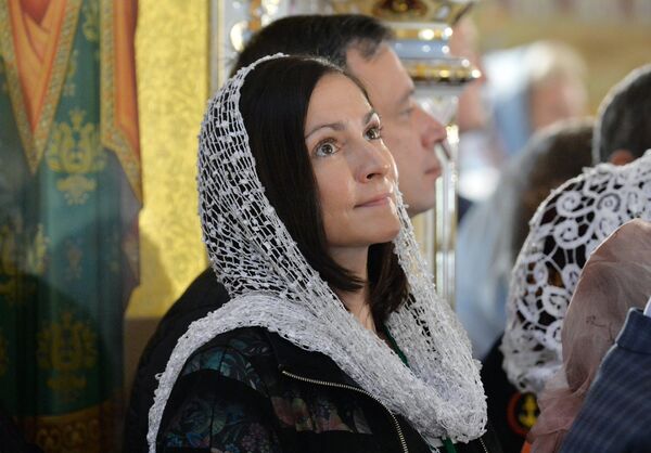 Верующие в Минском храме-памятнике во имя Всех святых и в память о жертвах, спасению Отечества нашего послуживших (Всехсвятской церкви) Верующие в Минском храме-памятнике во имя Всех святых и в память о жертвах, спасению Отечества нашего послуживших (Всехсвятской церкви)