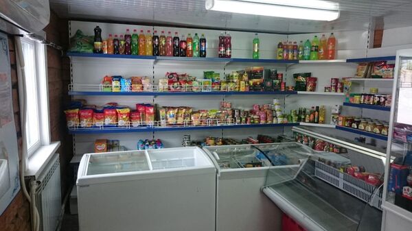 Прилавок магазина в Бясь-Кюель без алкогольной продукции Прилавок магазина в Бясь-Кюель без алкогольной продукции