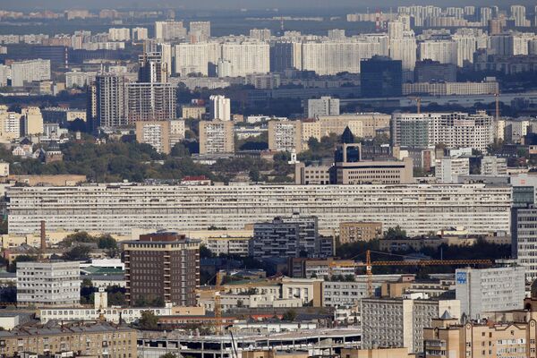 Вид на Москву с верхнего этажа МГУ
