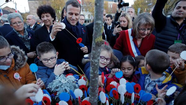 Президент Франции Эммануэль Макрон во время празднования столетия окончания Первой мировой войны. 9 ноября 2018 Президент Франции Эммануэль Макрон во время празднования столетия окончания Первой мировой войны. 9 ноября 2018