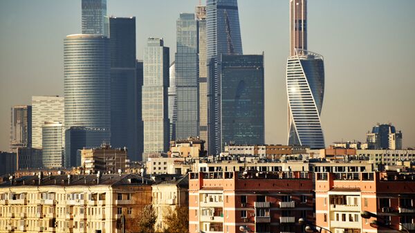Небоскребы делового центра Москва-сити. Архивное фото Небоскребы делового центра Москва-сити. Архивное фото