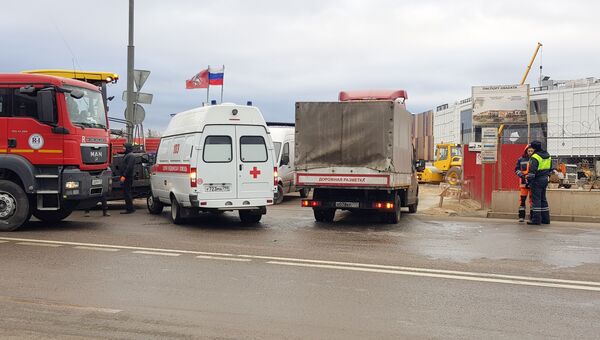 Торговый комплекс Саларис в ТиНАО, где произошло обрушение конструкций при строительстве Торговый комплекс Саларис в ТиНАО, где произошло обрушение конструкций при строительстве