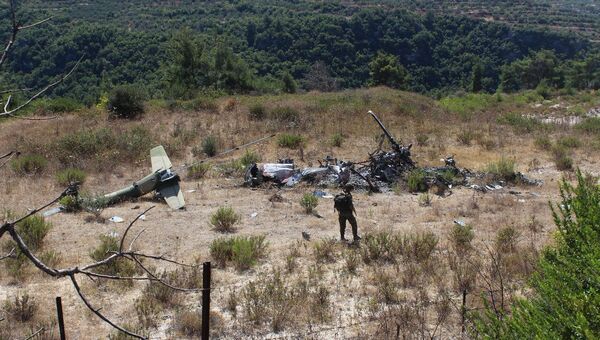 В рамках уголовного дела об убийстве в Сирии пилота СУ-24М Олега Пешкова и морского пехотинца Александра Позынича в провинции Латакия следователями СК России осмотрены места крушения российского бомбардировщика и вертолета спасательной группы В рамках уголовного дела об убийстве в Сирии пилота СУ-24М Олега Пешкова и морского пехотинца Александра Позынича в провинции Латакия следователями СК России осмотрены места крушения российского бомбардировщика и вертолета спасательной группы