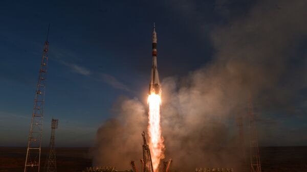 Старт ракеты-носителя Союз-ФГ с пилотируемым кораблем Союз МС-11 Старт ракеты-носителя Союз-ФГ с пилотируемым кораблем Союз МС-11