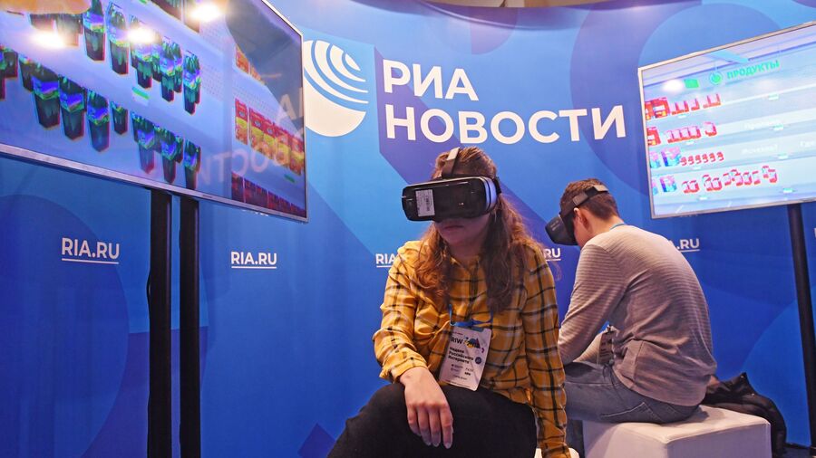 Стенд МИА Россия сегодня в одной из выставочных зон CryptoEvent RIW Стенд МИА Россия сегодня в одной из выставочных зон CryptoEvent RIW