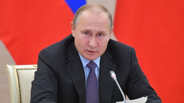 Президент РФ Владимир Путин проводит совещание по вопросу создания культурно-образовательных и музейных комплексов во Владивостоке, Калининграде, Кемерове и Севастополе. 8 января 2019 Президент РФ Владимир Путин проводит совещание по вопросу создания культурно-образовательных и музейных комплексов во Владивостоке, Калининграде, Кемерове и Севастополе. 8 января 2019