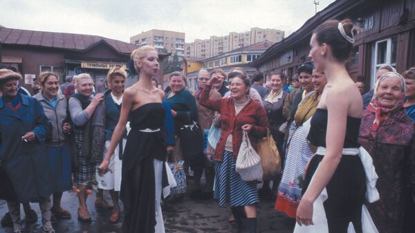 Модели Вали Мода на Тишинском рынке, 1988 Модели Вали Мода на Тишинском рынке, 1988