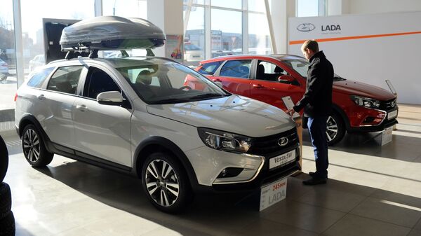 Автомобиль Lada Vesta SW в автосалоне Автомобиль Lada Vesta SW в автосалоне
