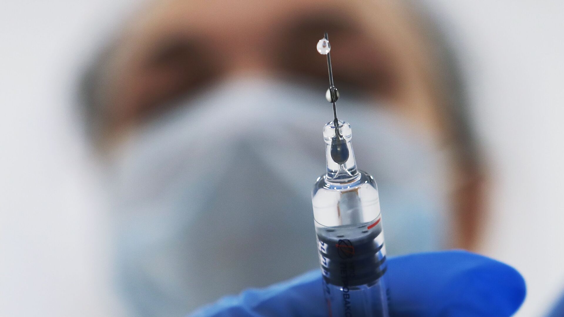 Мурашко рассказал, когда начнутся поставки вакцины от гриппа в регионы