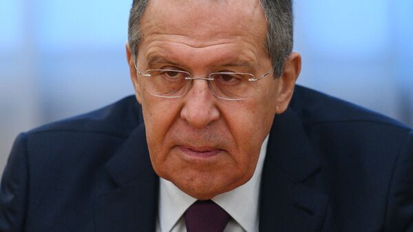 Министр иностранных дел РФ Сергей Лавров во время встречи с временно исполняющим обязанности губернатора Астраханской области Сергеем Морозовым. 29 января 2019 Министр иностранных дел РФ Сергей Лавров во время встречи с временно исполняющим обязанности губернатора Астраханской области Сергеем Морозовым. 29 января 2019