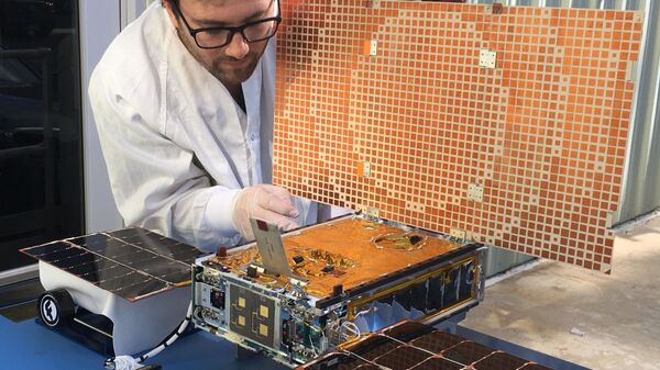 Марсианский наноспутник MarCO-1 Марсианский наноспутник MarCO-1