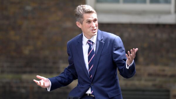 Чтоб сидела не без дела. Лондон нашел, чем занять армию после Brexit'а Чтоб сидела не без дела. Лондон нашел, чем занять армию после Brexit'а