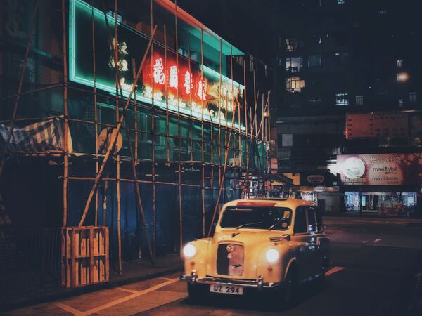 Работа фотографа Nobuko Kamiya, занявшая первое место в категории The Darkness в фотоконкурсе Mobile Photography Awards Работа фотографа Nobuko Kamiya, занявшая первое место в категории The Darkness в фотоконкурсе Mobile Photography Awards