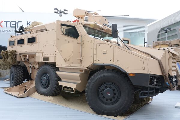 Бронемашина Titus от компании Nextеr на международной выставке вооружений IDEX-2019 в Абу-Даби Бронемашина Titus от компании Nextеr на международной выставке вооружений IDEX-2019 в Абу-Даби