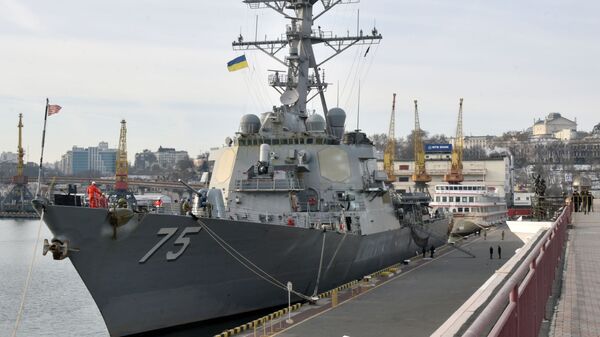 Ракетный эсминец США Дональд Кук в Одесском морском торговом порту. 25 февраля 2019 Ракетный эсминец США Дональд Кук в Одесском морском торговом порту. 25 февраля 2019