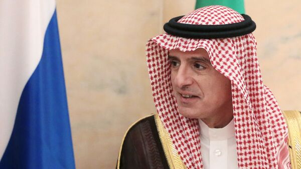 Министр иностранных дел Саудовской Аравии Адель аль-Джубейр во время встречи с министром иностранных дел РФ Сергеем Лавровым в Дохе Министр иностранных дел Саудовской Аравии Адель аль-Джубейр во время встречи с министром иностранных дел РФ Сергеем Лавровым в Дохе