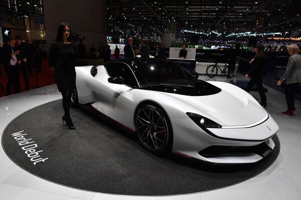 Гиперкар Pininfarina Battista на Международном Женевском автосалоне 2019 Гиперкар Pininfarina Battista на Международном Женевском автосалоне 2019