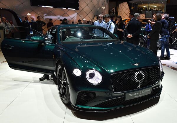 Купе Bentley Continental GT Number 9 на Международном Женевском автосалоне 2019 Купе Bentley Continental GT Number 9 на Международном Женевском автосалоне 2019