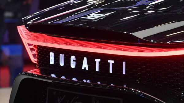 Гиперкар Bugatti La Voiture Noire на Международном Женевском автосалоне 2019 Гиперкар Bugatti La Voiture Noire на Международном Женевском автосалоне 2019