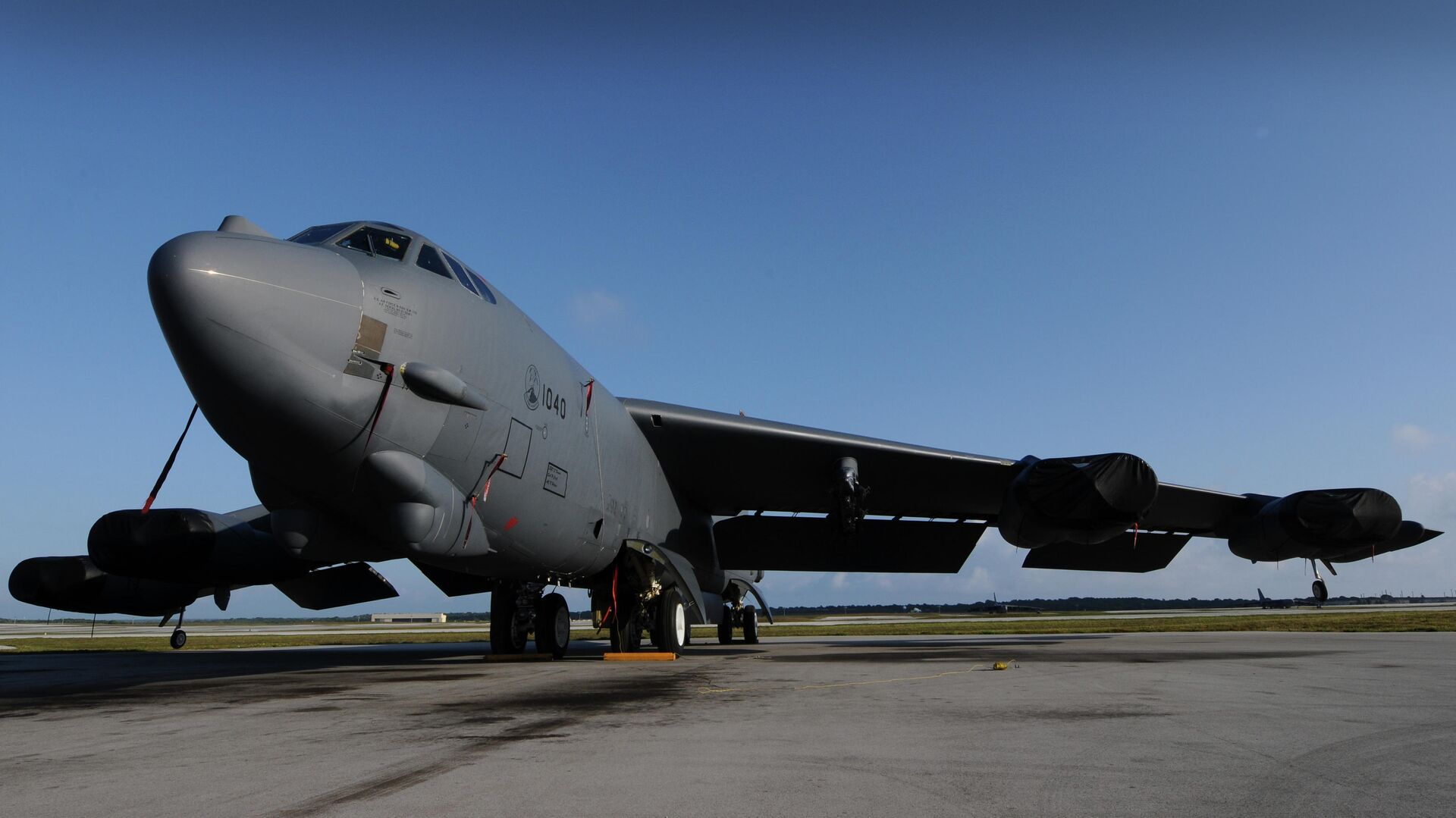 Стратегический бомбардировщик Boeing B-52H Stratofortress Стратегический бомбардировщик Boeing B-52H Stratofortress - РИА Новости, 1920, 31.05.2021