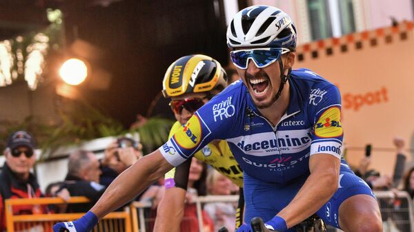 Француз Жюлиан Алафилипп из Deceuninck - Quick Step Француз Жюлиан Алафилипп из Deceuninck - Quick Step