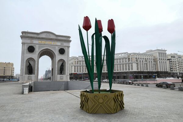 Триумфальная арка в Нур-Султане Триумфальная арка в Нур-Султане