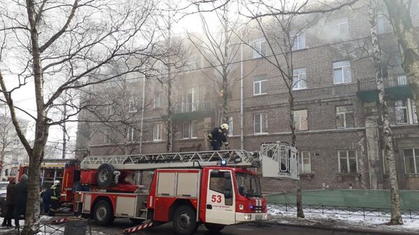 Пожар на Сестрорецкой улице в многоквартирном жилом доме в Санкт-Петербурге. 28 марта 2019 Пожар на Сестрорецкой улице в многоквартирном жилом доме в Санкт-Петербурге. 28 марта 2019
