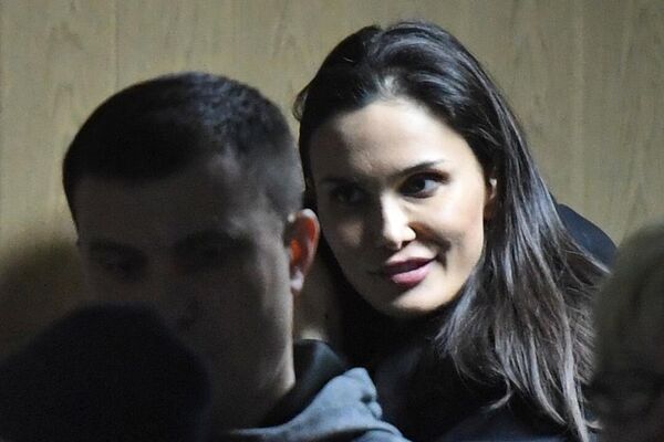 Супруга Павла Мамаева Алана Супруга Павла Мамаева Алана