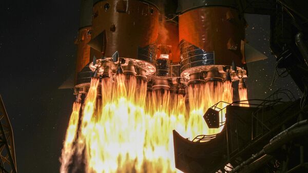 Пуск ракеты-носителя Союз-2.1а с грузовым кораблем Прогресс МС-11 с космодрома Байконур. 4 апреля 2019 Пуск ракеты-носителя Союз-2.1а с грузовым кораблем Прогресс МС-11 с космодрома Байконур. 4 апреля 2019