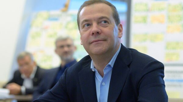 Председатель правительства РФ Дмитрий Медведев во время выездного совещания Национальные проекты – этап “реализация”. 6 апреля 2019 Председатель правительства РФ Дмитрий Медведев во время выездного совещания Национальные проекты – этап “реализация”. 6 апреля 2019