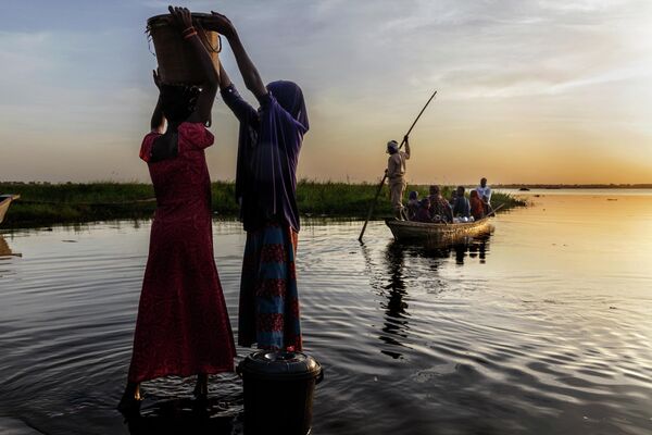The Lake Chad Crisis фотографа Marco Gualazzini, занявшего первое место в категории ENVIRONMENT - STORIES в фотоконкурсе World Press Photo 2019 The Lake Chad Crisis фотографа Marco Gualazzini, занявшего первое место в категории ENVIRONMENT - STORIES в фотоконкурсе World Press Photo 2019