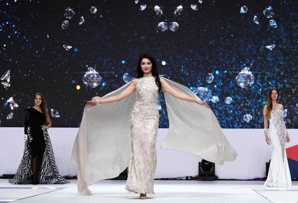 Участницы конкурса красоты Sky Lady 2019 в Москве Участницы конкурса красоты Sky Lady 2019 в Москве