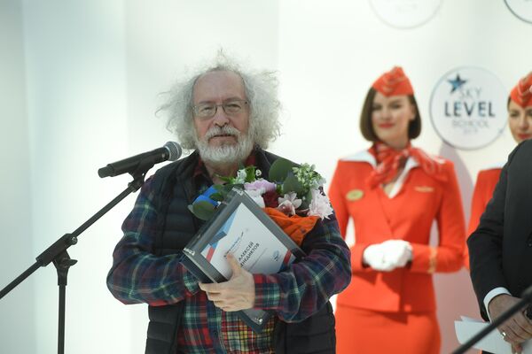 Алексей Венедиктов назван самым летающим журналистом Алексей Венедиктов назван самым летающим журналистом