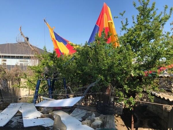 Место происшествия с воздушным шаром в городе Феодосия на улице Дружбы Место происшествия с воздушным шаром в городе Феодосия на улице Дружбы