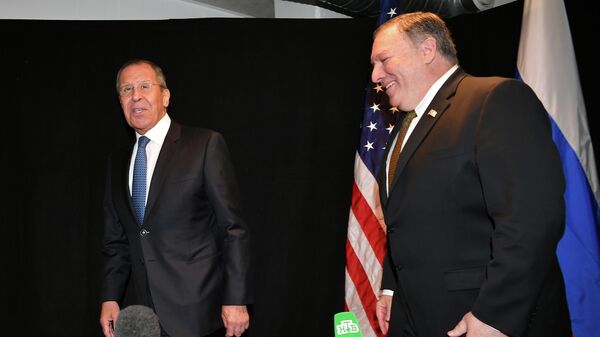 Министр иностранных дел России Сергей Лавров и госсекретарь США Майк Помпео во время встречи в Рованиеми, Финляндия. 6 мая 2019 Министр иностранных дел России Сергей Лавров и госсекретарь США Майк Помпео во время встречи в Рованиеми, Финляндия. 6 мая 2019