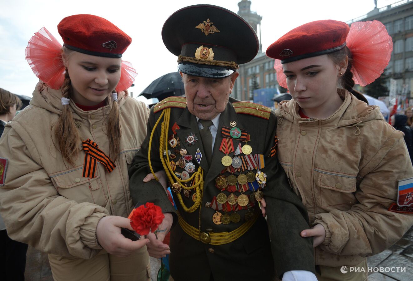 1553379026_0:0:3006:2048_1440x900_80_1_1