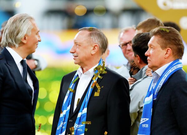 Празднование чемпионства ФК Зенит Празднование чемпионства ФК Зенит