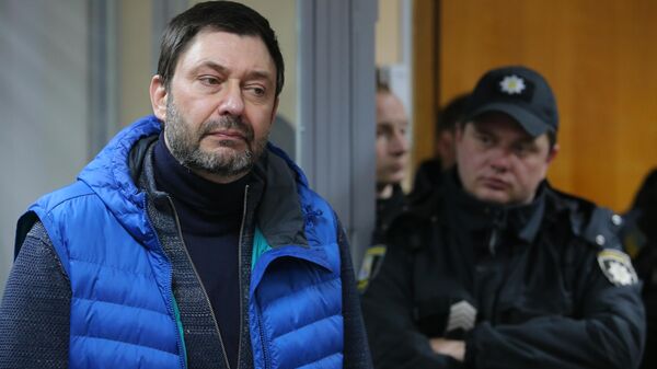 Руководитель портала РИА Новости Украина Кирилл Вышинский в Подольском районном суде Киева Руководитель портала РИА Новости Украина Кирилл Вышинский в Подольском районном суде Киева