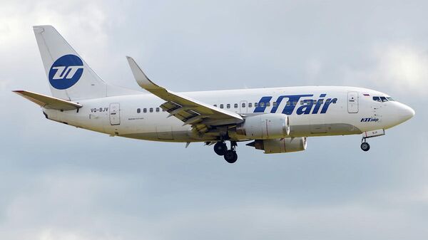 Самолет Boeing 737-524 авиакомпании ЮТэйр Самолет Boeing 737-524 авиакомпании ЮТэйр