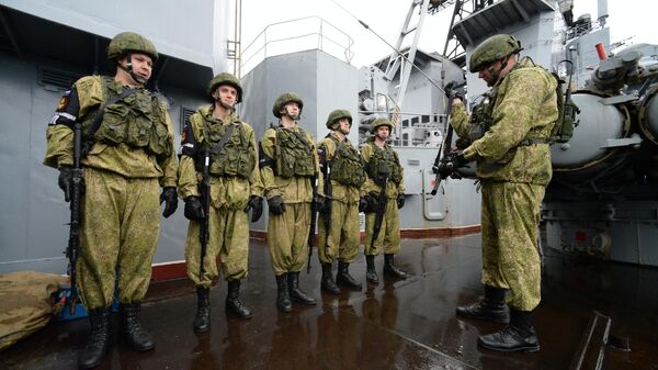 Российские военнослужащие Российские военнослужащие