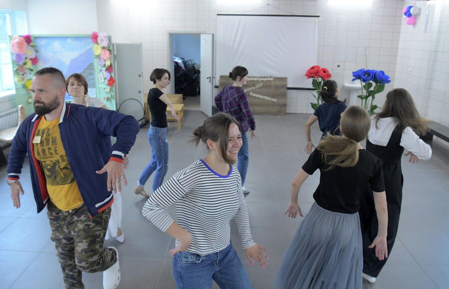 Репетиция летнего бала Репетиция летнего бала