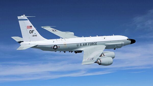 Самолет радиоэлектронной разведки американских ВВС Boeing RC-135V Rivet Joint Самолет радиоэлектронной разведки американских ВВС Boeing RC-135V Rivet Joint