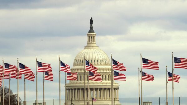 Здание Конгресса США на Капитолийском холме в Вашингтоне Здание Конгресса США на Капитолийском холме в Вашингтоне