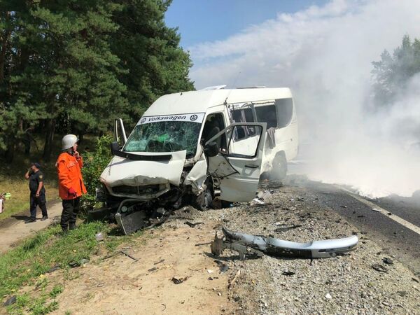 ДТП с участием рейсового автобуса в Житомирской области Украины. 9 августа 2019 ДТП с участием рейсового автобуса в Житомирской области Украины. 9 августа 2019