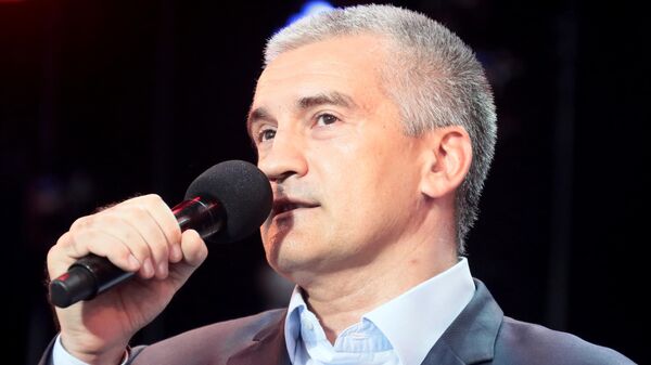 Глава Республики Крым Сергей Аксёнов на 17-м международном музыкальном фестивале Koktebel Jazz Party в Крыму Глава Республики Крым Сергей Аксёнов на 17-м международном музыкальном фестивале Koktebel Jazz Party в Крыму