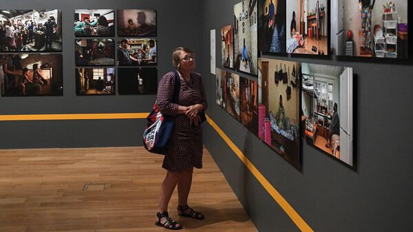 На открытии выставки победителей V Международного конкурса фотожурналистики имени Андрея Стенина в выставочном комплексе Государственного исторического музея На открытии выставки победителей V Международного конкурса фотожурналистики имени Андрея Стенина в выставочном комплексе Государственного исторического музея
