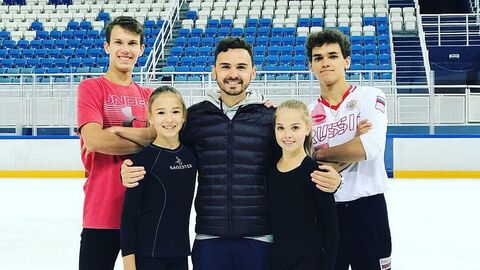 Василий Великов (в центре) Василий Великов (в центре)