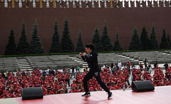 Массовая тренировка по боксу на Красной площади Массовая тренировка по боксу на Красной площади