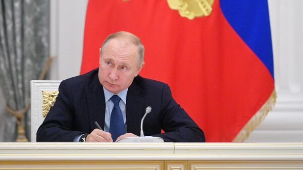 Президент РФ Владимир Путин проводит заседание Совета при президенте РФ по русскому языку Президент РФ Владимир Путин проводит заседание Совета при президенте РФ по русскому языку
