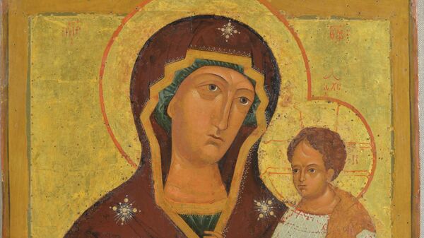 Икона Смоленской Божией Матери Седмиезерная, XVI век. Реставрация в Российской академии живописи, ваяния и зодчества Ильи Глазунова. Икона Смоленской Божией Матери Седмиезерная, XVI век. Реставрация в Российской академии живописи, ваяния и зодчества Ильи Глазунова.
